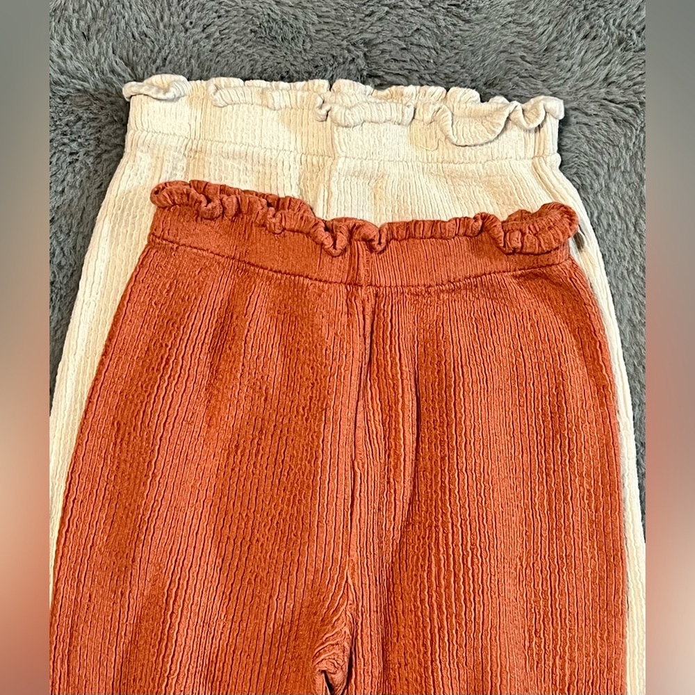 Bundle of 2 Modern Moments Rust and Cream Ribbed Toddler Outfits - Picture 4 of 7